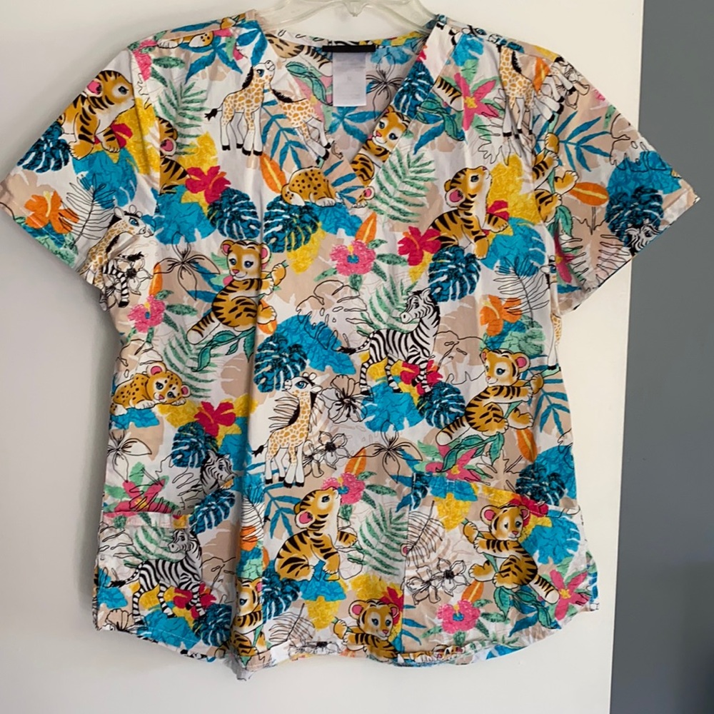 Baby zoo animal scrub top